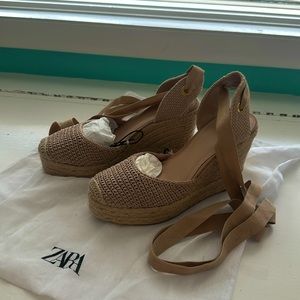 Zara wedged heels